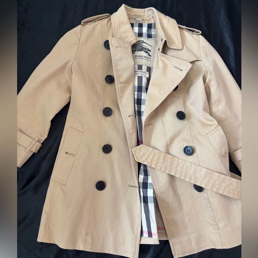 Burberry Beige Double-Breasted Coat
